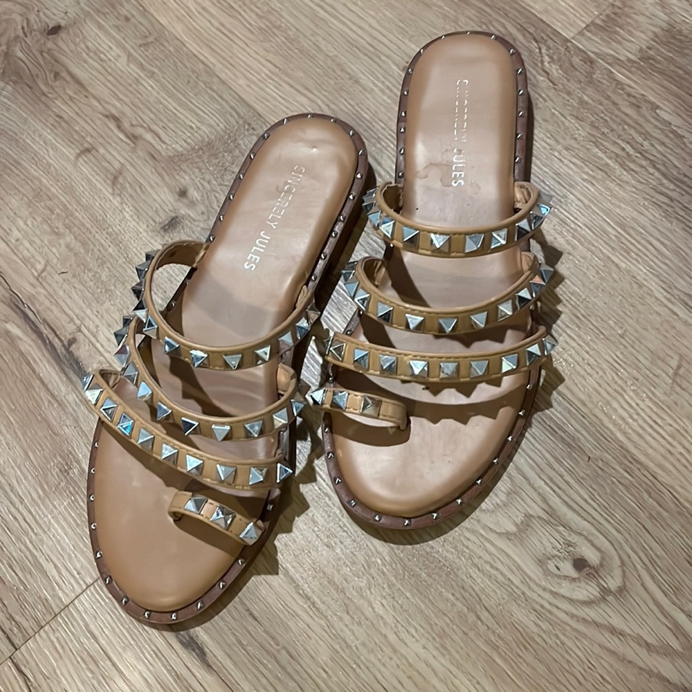 Sincerely Jules tan sandals